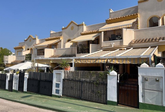 Townhouse - Resale - Torrevieja - torrevieja