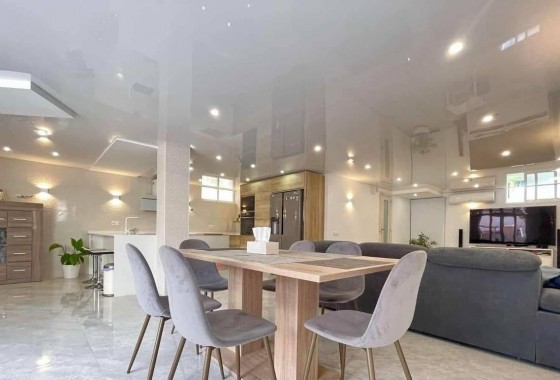 Villa - Revente - Orihuela Costa - 123R-83158