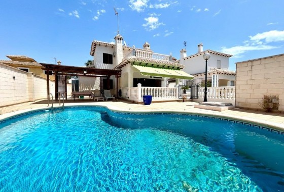 Villa - Revente - Orihuela Costa - 123U-23069