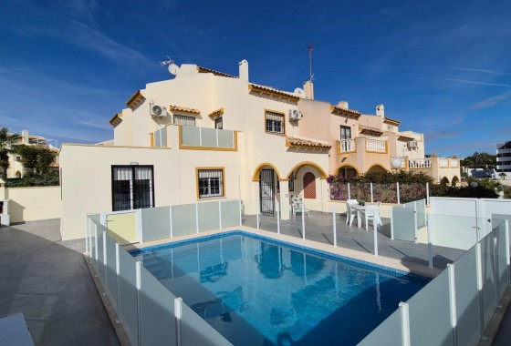 Villa - Revente - Orihuela Costa - La Zenia
