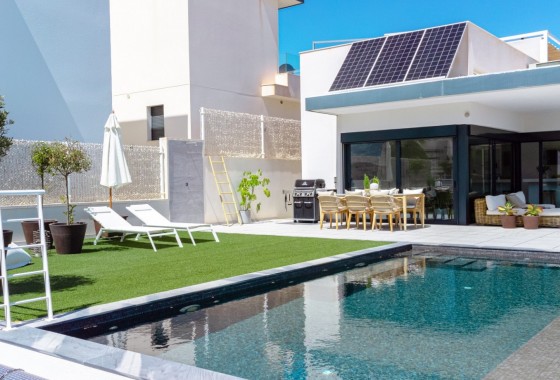 Villa - Revente - San Miguel de Salinas - 123M-18575