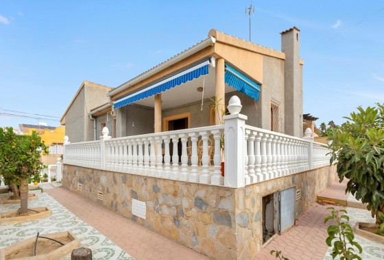 Villa - Revente - Torrevieja - Nueva Torrevieja