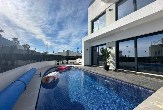 Villa - Revente - Torrevieja - Torreblanca