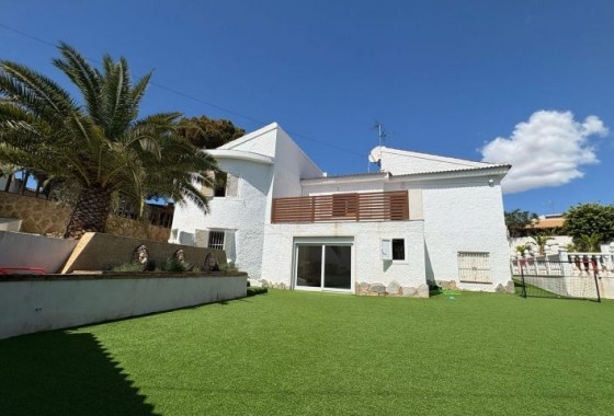 Villa - Revente - Torrevieja - Torrevieja