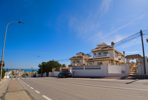 Villa - Revente - Torrevieja - Torrevieja