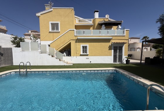 Villa - Revente - Villamartin - Villamartin