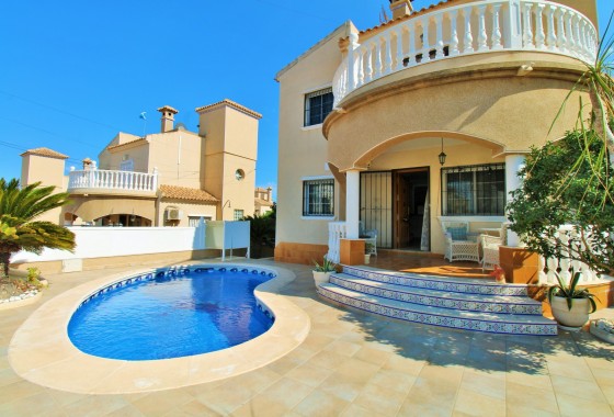 Villa - Revente - Villamartin - Villamartin