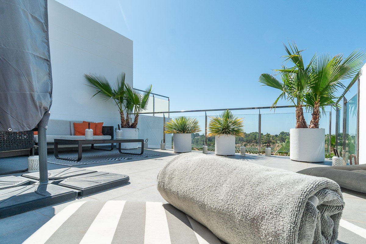 Penthouse in Villamartin - Image 2