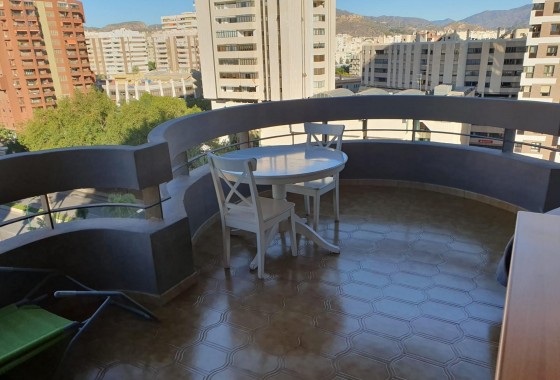Resale - Apartment - Málaga - Centro
