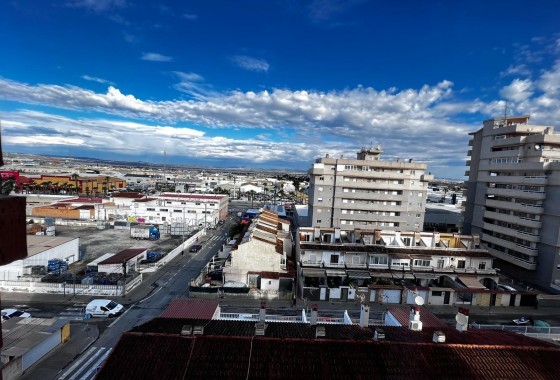 Revente - Appartement - Torrevieja - Nueva Torrevieja