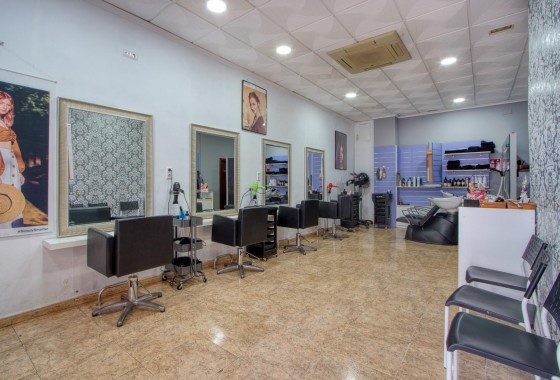 Resale - Commercial - Torrevieja - La Mata