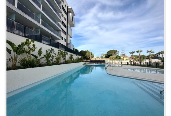 Resale - Apartment - Orihuela Costa - Dehesa de campoamor