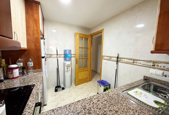 Resale - Apartment - Guardamar del Segura - CENTRO