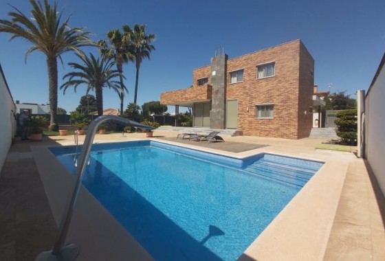 Resale - Detached Villa - Orihuela Costa