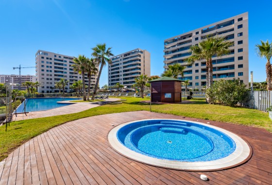 Resale - Apartment - Orihuela Costa - Punta Prima