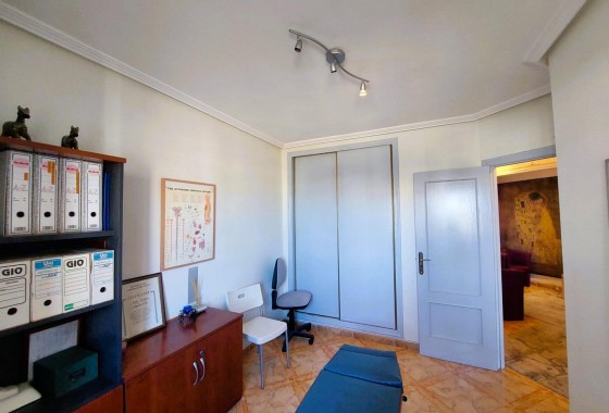 Resale - Apartment - Orihuela Costa - La Zenia