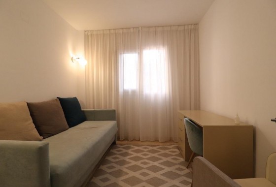 Resale - Apartment - Torrevieja - Punta prima