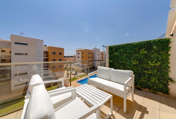 Resale - Apartment - Orihuela Costa - Villamartín