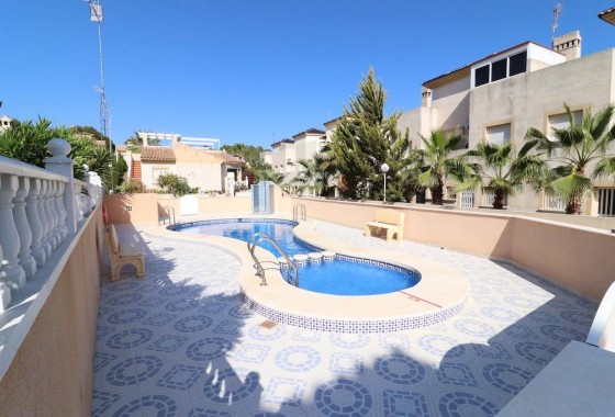 Revente - Villa - Orihuela Costa - Villamartín