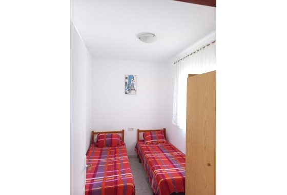 Resale - Apartment - Torrevieja - Estacion de autobuses