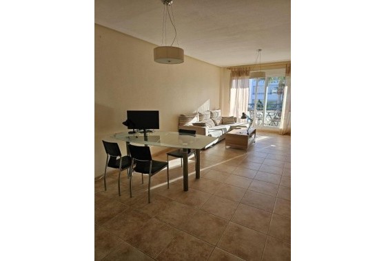 Resale - Apartment - Torrevieja - Acequion