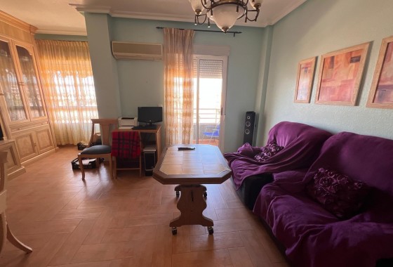 Resale - Apartment - Los Montesinos - Centro