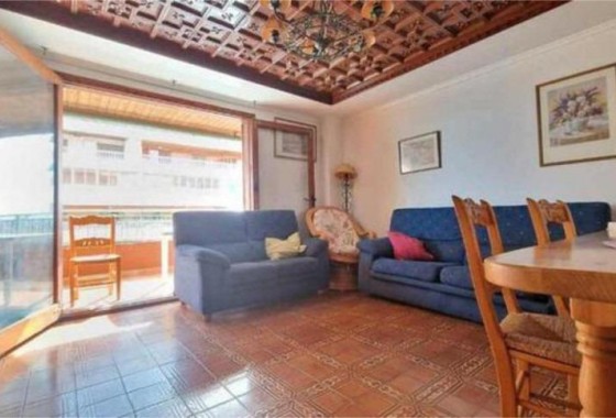 Resale - Apartment - Torrevieja - Acequion