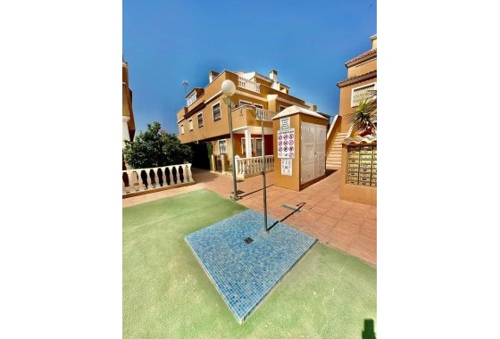 Resale - Apartment - Torrevieja - La veleta