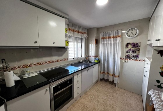 Resale - Apartment - Torrevieja - Nueva Torrevieja