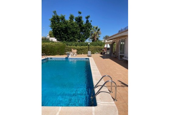 Resale - Detached Villa - Orihuela Costa