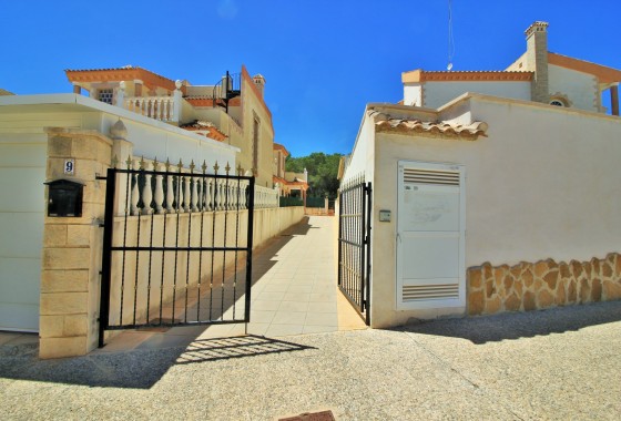 Resale - Detached Villa - Villamartin - Los Dolses