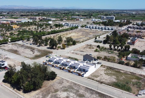 Obra nueva - Chalet - Dolores - polideportivo