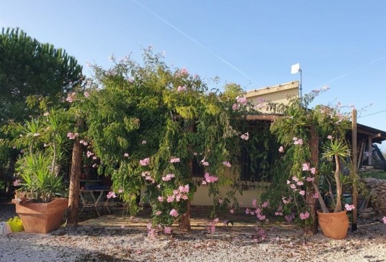 Revente - country house - Hondón de las Nieves