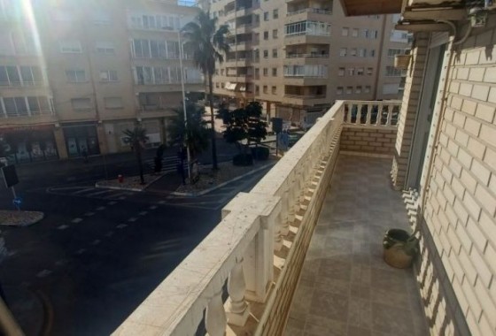 Resale - Apartment - Torrevieja