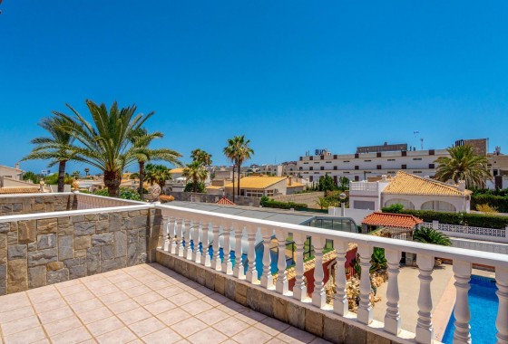 Resale - Detached Villa - Orihuela Costa - Campoamor