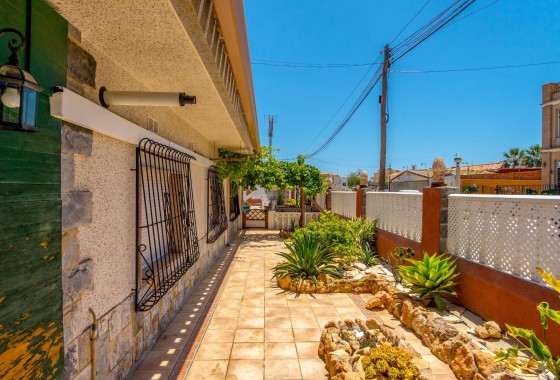 Resale - Detached Villa - Orihuela Costa - Campoamor