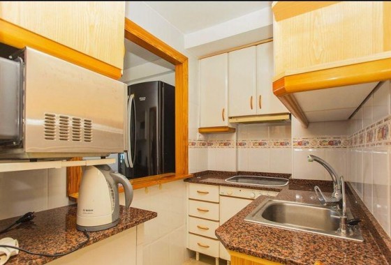 Resale - Apartment - Torrevieja - Cabo cervera