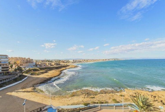 Resale - Apartment - Torrevieja - Cabo cervera