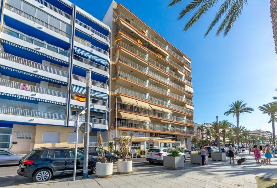 Resale - Apartment - Torrevieja - Playa del cura