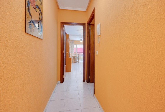 Resale - Apartment - Torrevieja - El molino