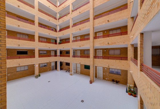 Resale - Apartment - Torrevieja - El molino