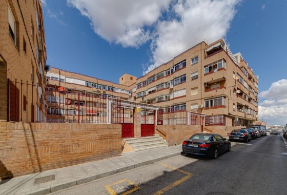 Resale - Apartment - Torrevieja - El molino