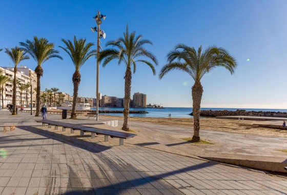 Resale - Apartment - Torrevieja