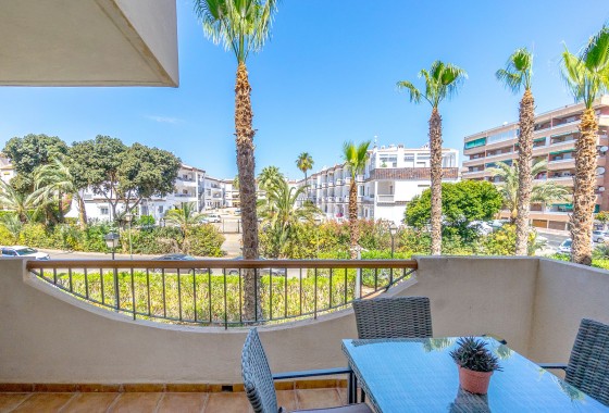 Resale - Apartment - Punta Prima - Costa Blanca