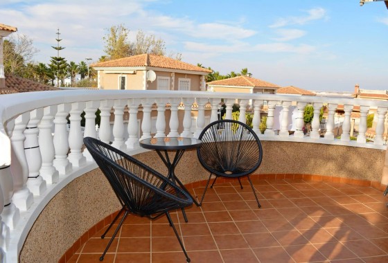 Revente - Detached House / Villa - Los Altos