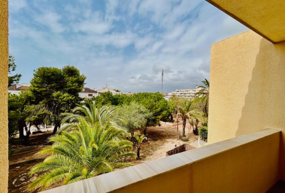 Revente - Appartement - Torrevieja - Punta prima