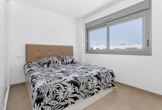 Resale - Apartment - Vistabella Golf