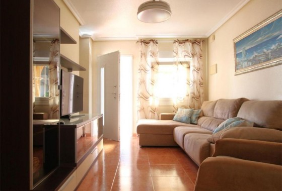 Resale - Apartment - Torrevieja - Los altos