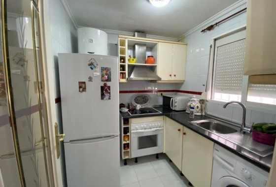 Resale - Apartment - Torrevieja - Estacion de autobuses