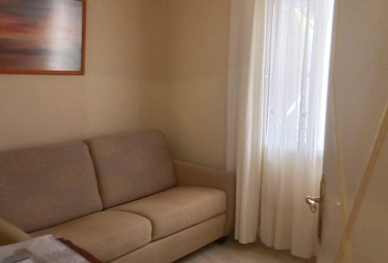 Resale - Bungalow - Torrevieja - Los altos